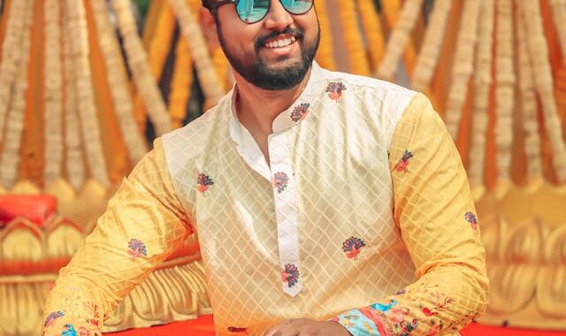 Kurta Pyjama for Men